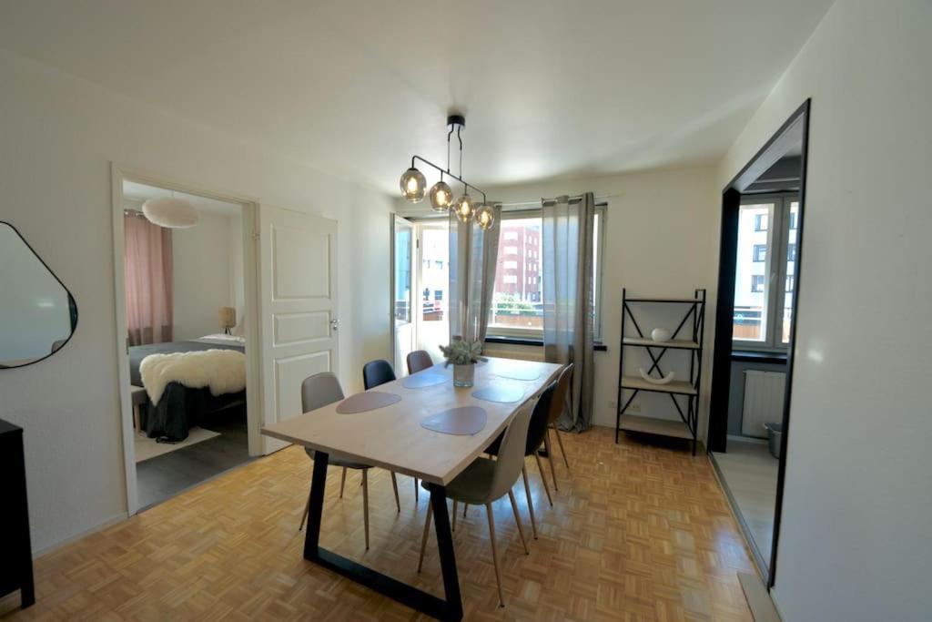 Cosy,Stylish & Big Apartment In The Heart Of City Rovaniemi Exterior photo